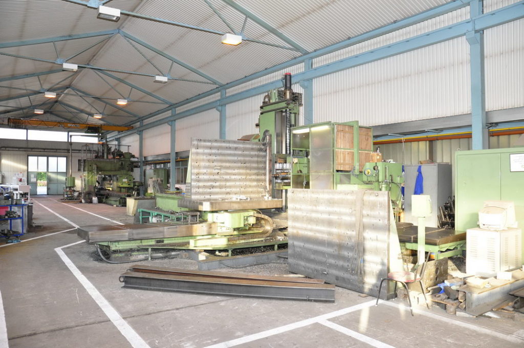 CNC Bearbeitungszentrum - X= 6000 mm - Y= 1600 mm - Z = 500 mm